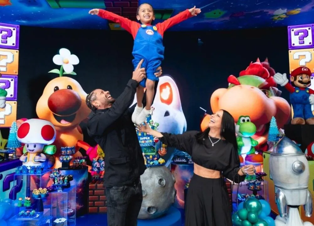 Viviane Araujo abre álbum da festa de aniversário de quatro anos do filho, Joaquim